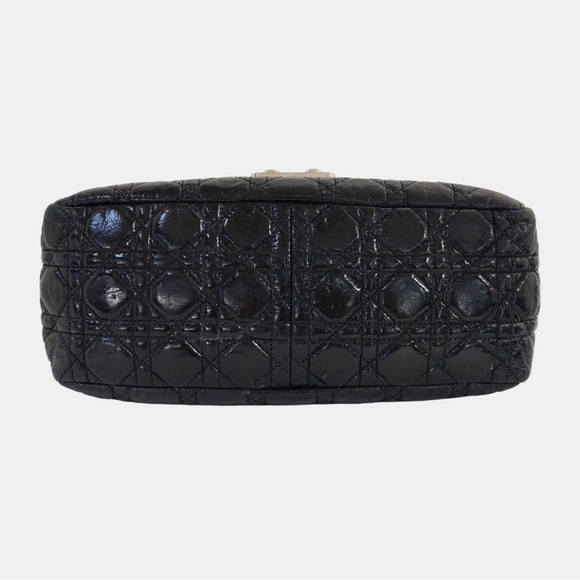 CHRISTIAN DIOR BLACK PATENT LEATHER QUILTED SHOULDER BAG - Picture 5 of 6